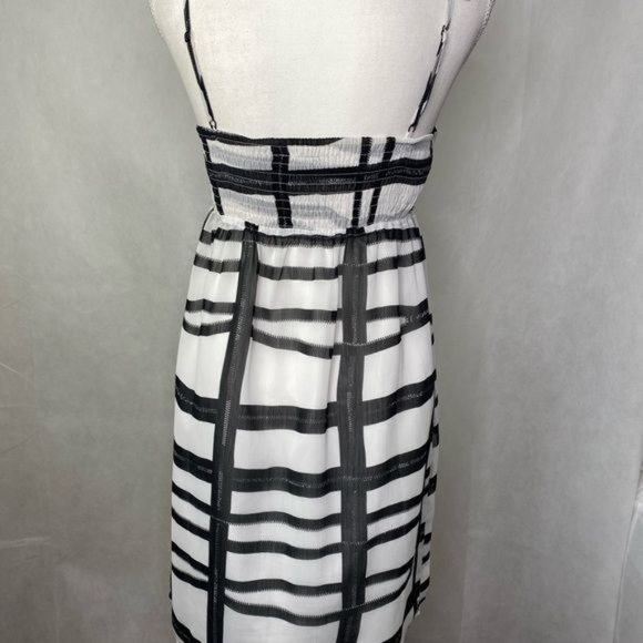 Volcom womens sleeveless mini dress white black plaid stretchy top size small S - Picture 7 of 16